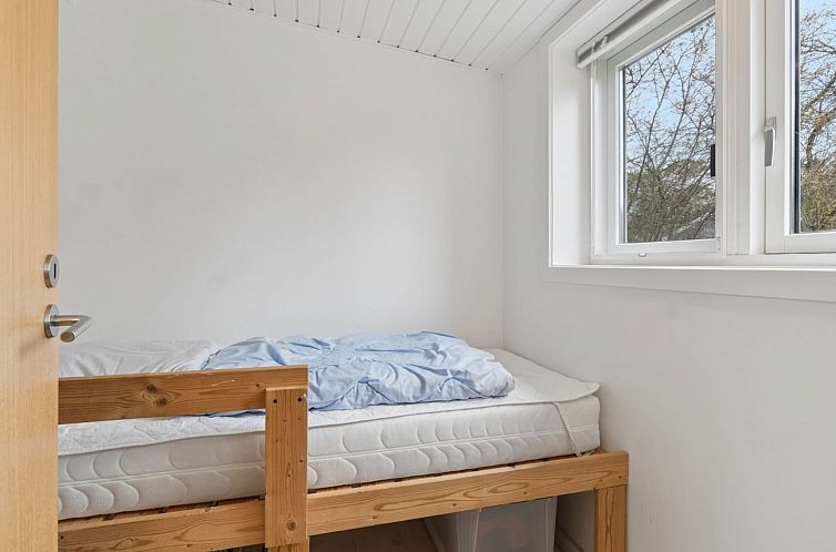 Vakantiehuis "Evert" - 250m from the sea