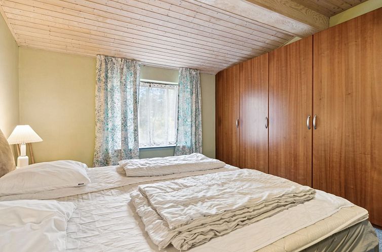Vakantiehuis "Randulf" - 250m from the sea