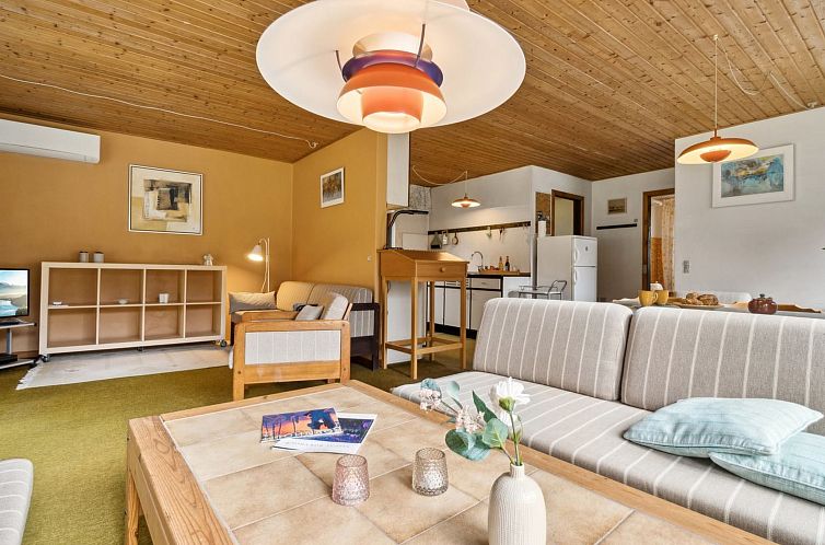Vakantiehuis "Randulf" - 250m from the sea