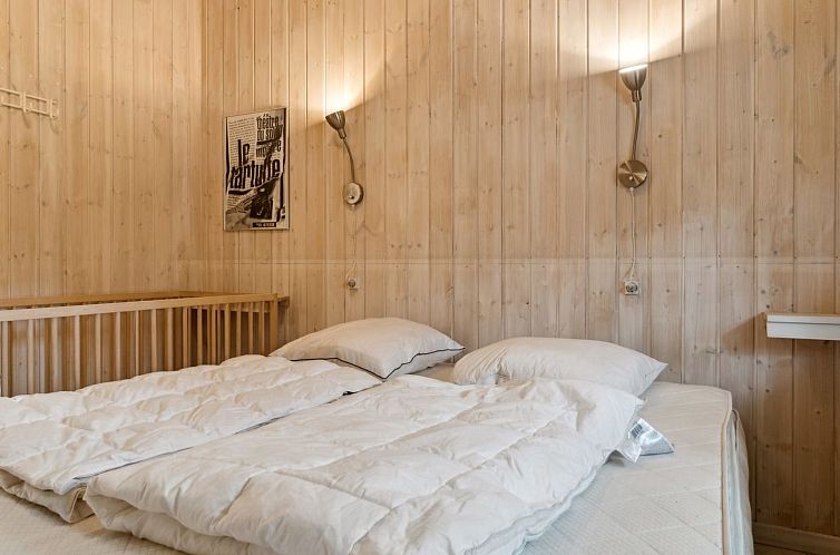 Vakantiehuis "Fredsine" - 1.2km from the sea
