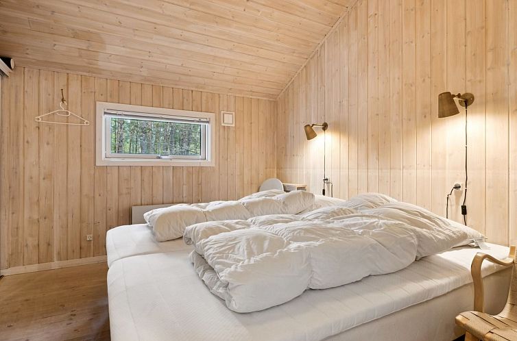 Vakantiehuis "Fredsine" - 1.2km from the sea