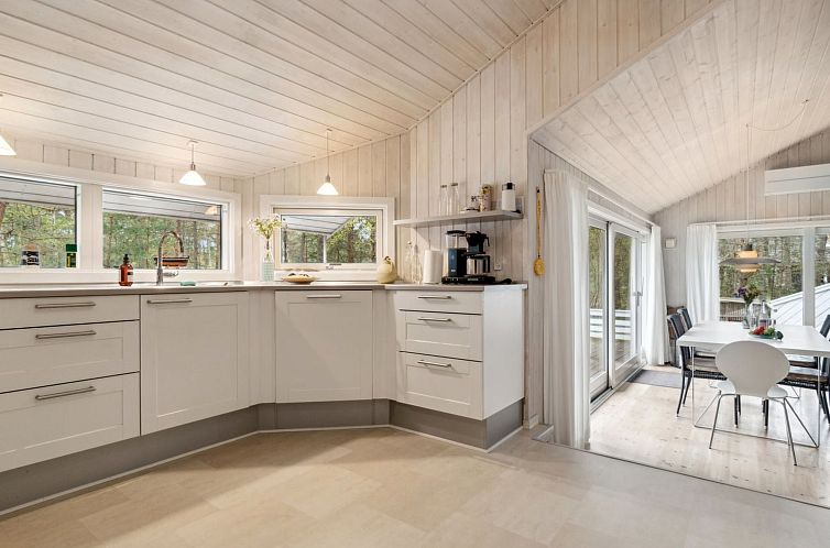 Vakantiehuis "Fredsine" - 1.2km from the sea
