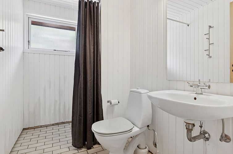 Vakantiehuis "Kirsi" - 200m from the sea