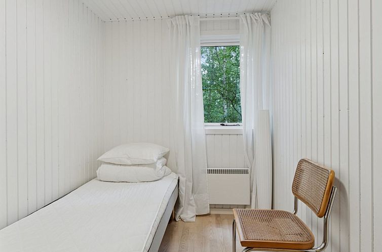 Vakantiehuis "Kirsi" - 200m from the sea