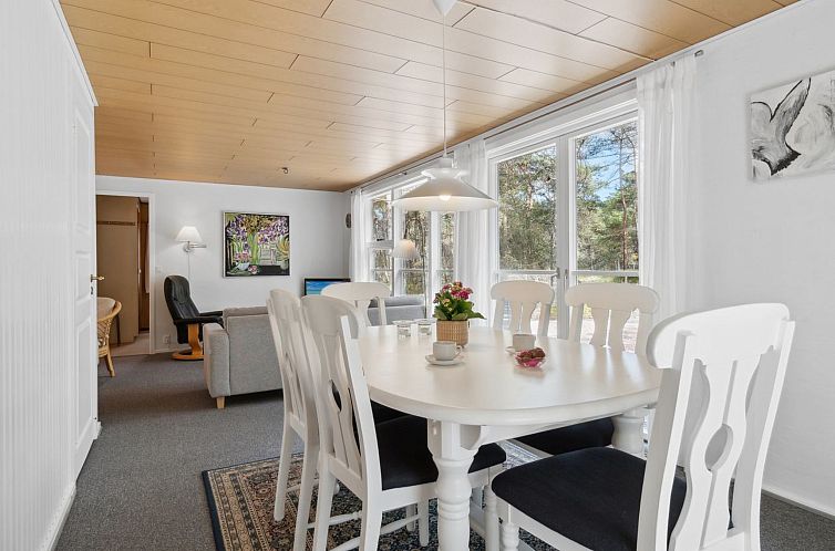 Vakantiehuis "Elsia" - 280m from the sea