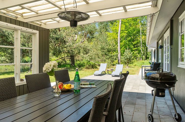 Vakantiehuis "Smilla" - 300m from the sea