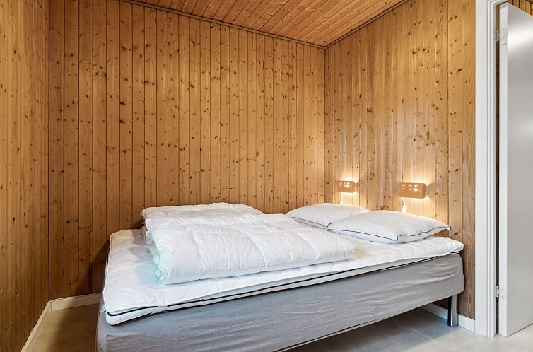 Vakantiehuis "Smilla" - 300m from the sea