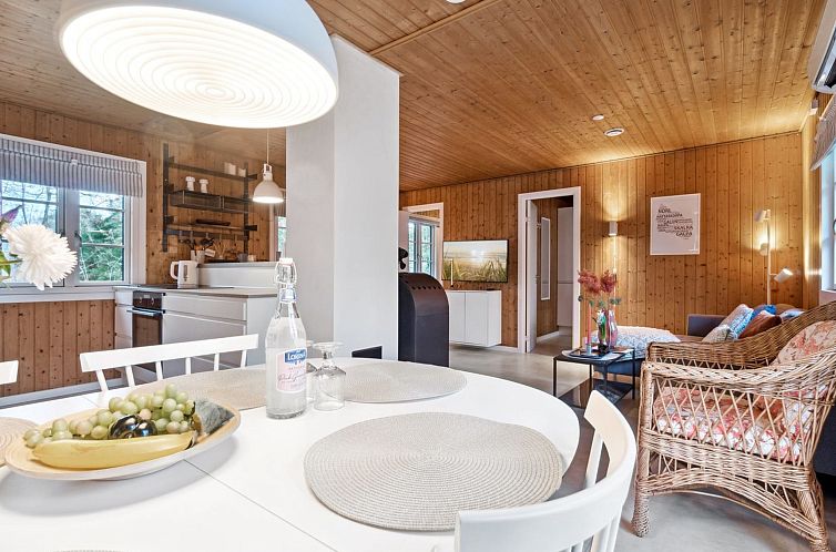 Vakantiehuis "Smilla" - 300m from the sea