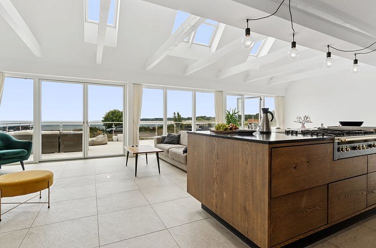 Vakantiehuis "Gunder" - 125m from the sea