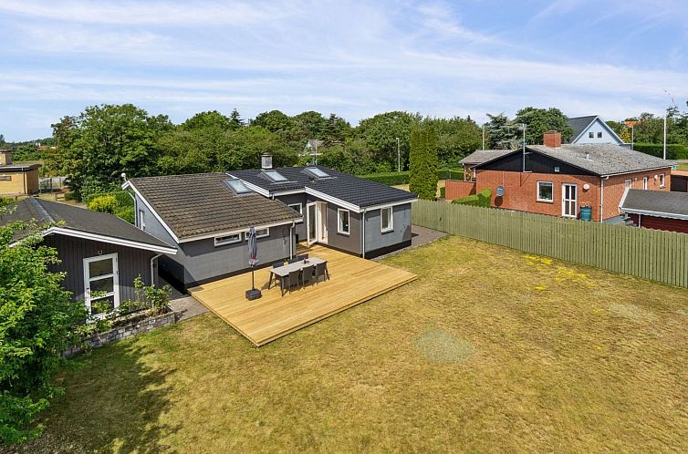 Vakantiehuis "Dreng" - 250m from the sea