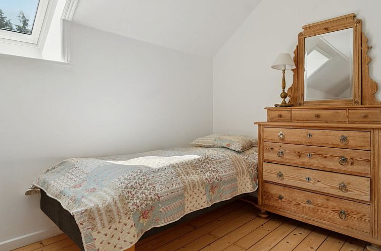 Vakantiehuis "Marit" - 1.5km from the sea