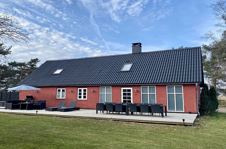 Vakantiehuis "Jerg" - 1km from the sea