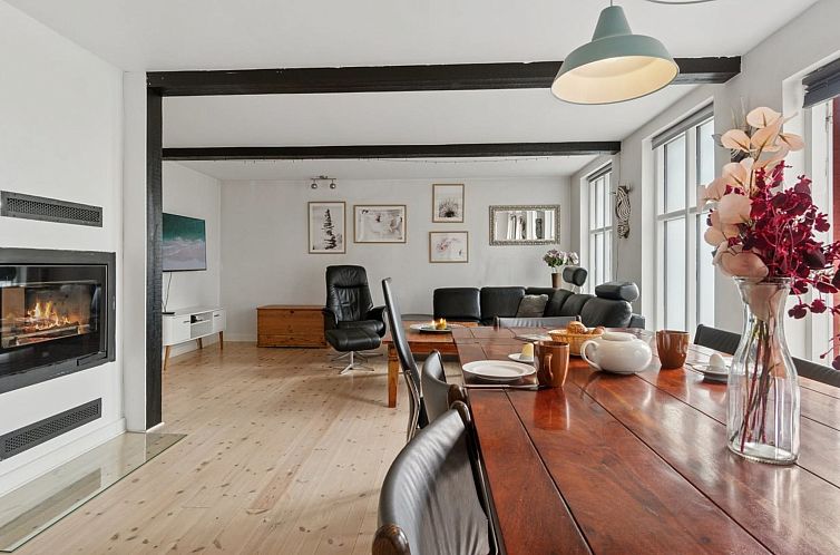 Vakantiehuis "Jerg" - 1km from the sea
