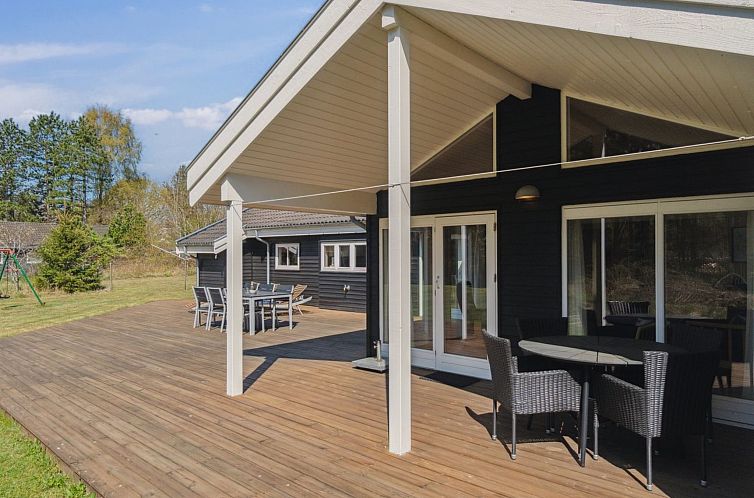 Vakantiehuis "Edna" - 500m from the sea