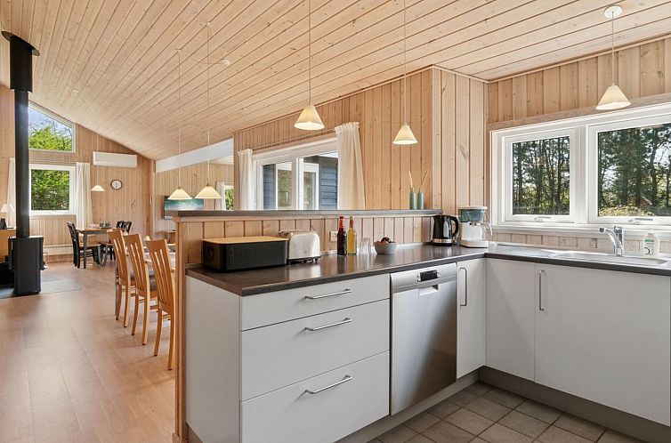 Vakantiehuis "Edna" - 500m from the sea