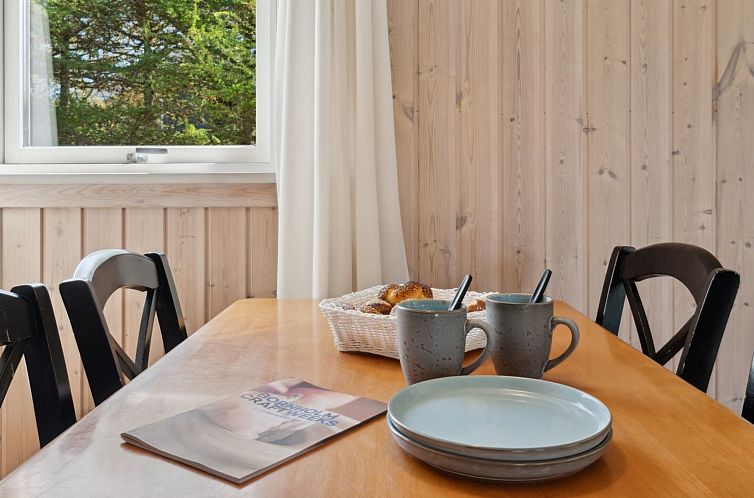 Vakantiehuis "Edna" - 500m from the sea