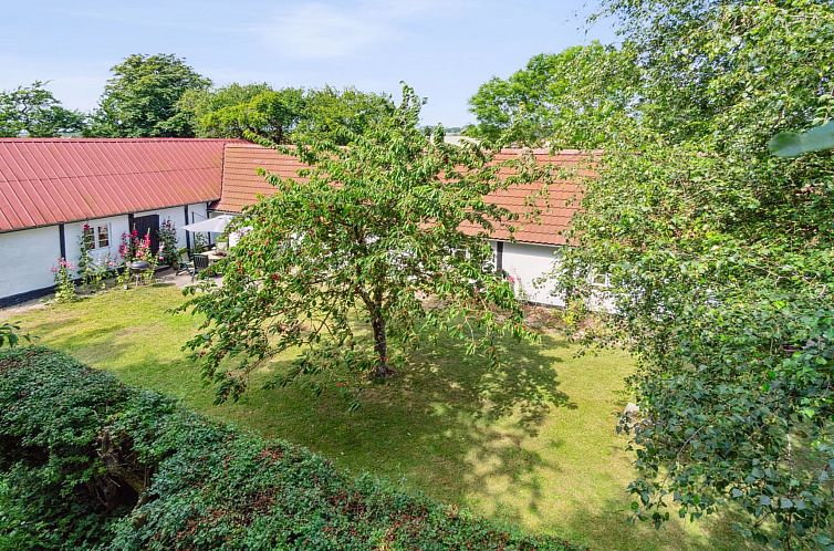 Vakantiehuis "Héléne" - 2.4km from the sea