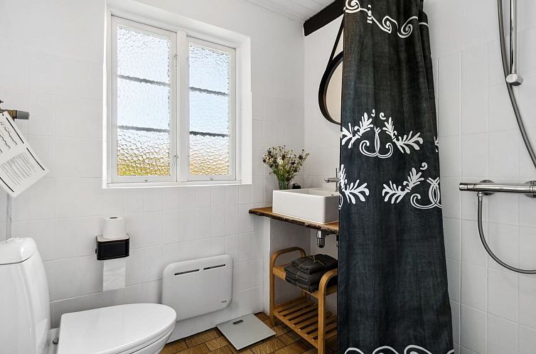 Vakantiehuis "Héléne" - 2.4km from the sea