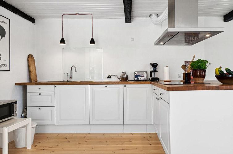 Vakantiehuis "Héléne" - 2.4km from the sea