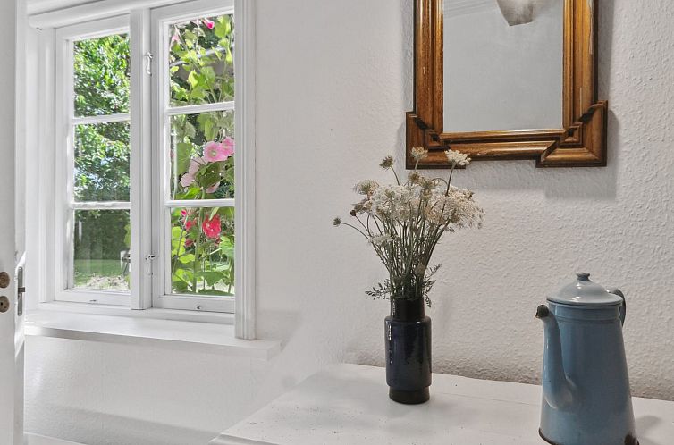 Vakantiehuis "Héléne" - 2.4km from the sea