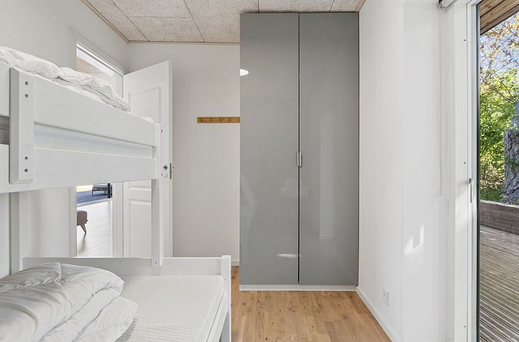 Vakantiehuis "Eliene" - 500m from the sea