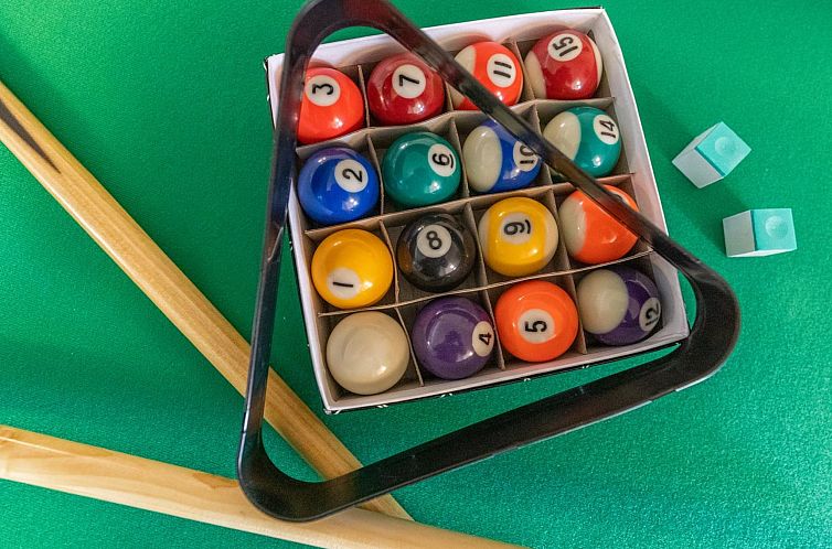 Appartement "Cornelia" - 6km from the sea