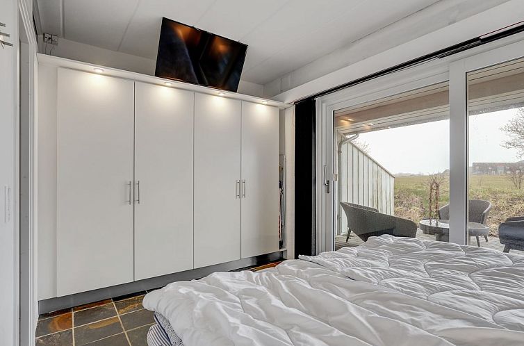 Appartement "Cornelia" - 6km from the sea