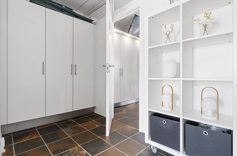 Appartement "Cornelia" - 6km from the sea