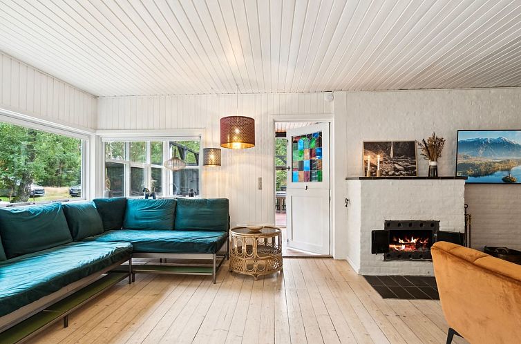 Vakantiehuis "Eirik" - 700m from the sea