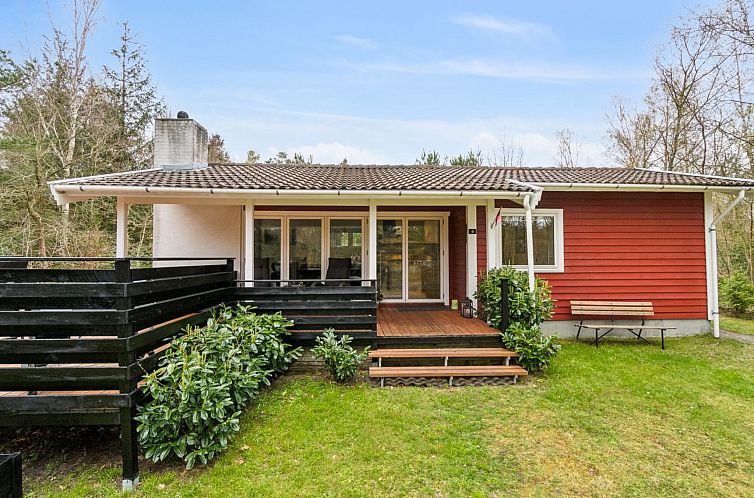 Vakantiehuis "Betti" - 700m from the sea