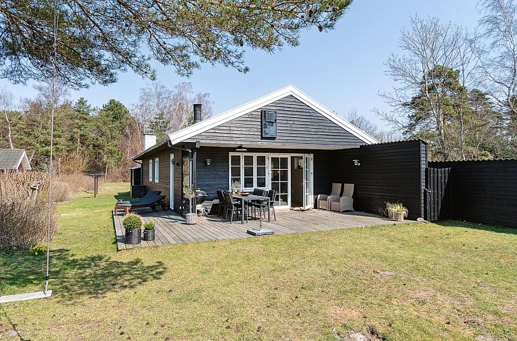 Vakantiehuis "Peadda" - 150m from the sea