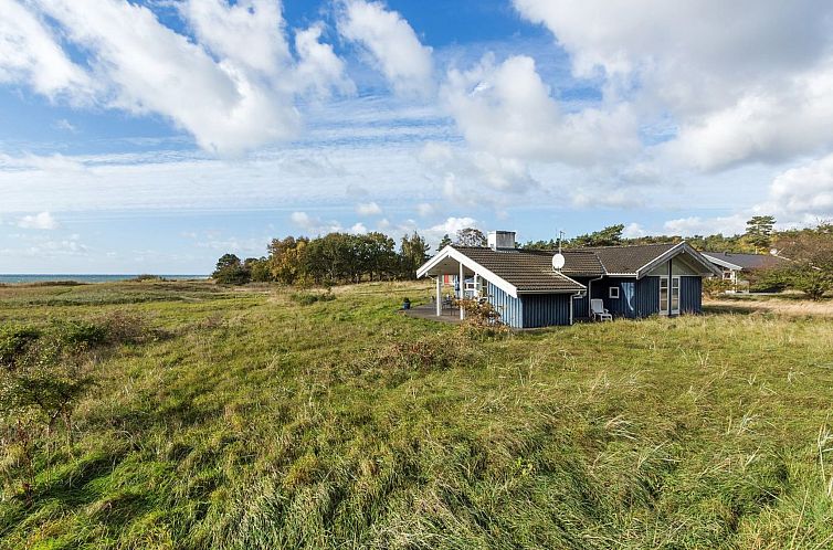 Vakantiehuis "Kajsa" - 50m from the sea