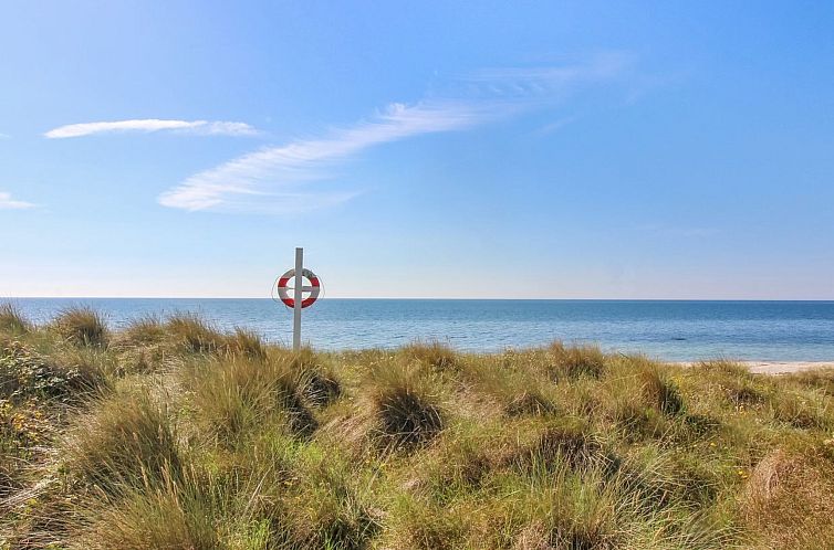 Vakantiehuis "Agnesa" - 700m from the sea