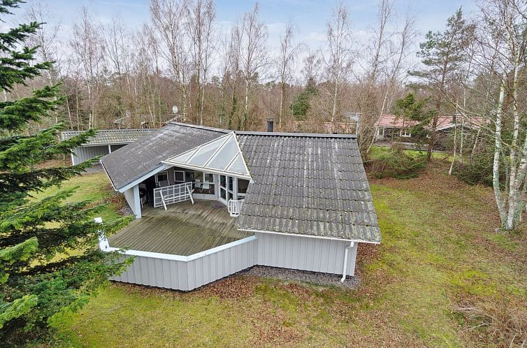 Vakantiehuis "Agnesa" - 700m from the sea