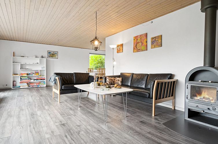 Vakantiehuis "Kolle" - 3.2km from the sea