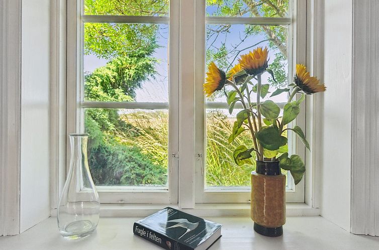 Vakantiehuis "Héléne" - 2.4km from the sea