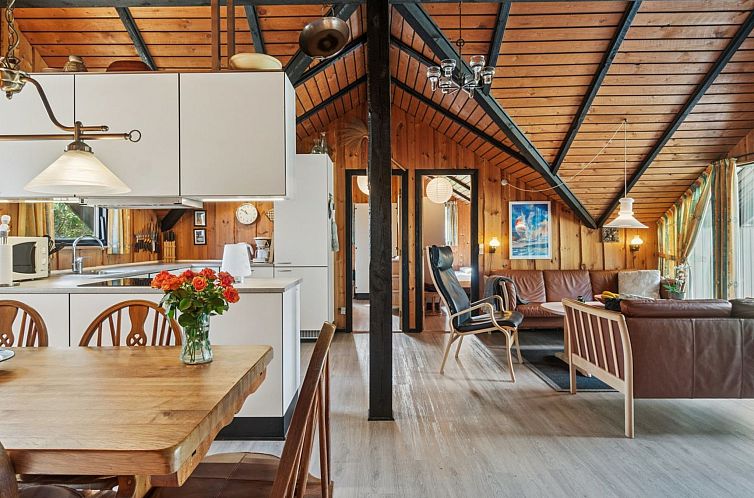 Vakantiehuis "Ajla" - 500m from the sea