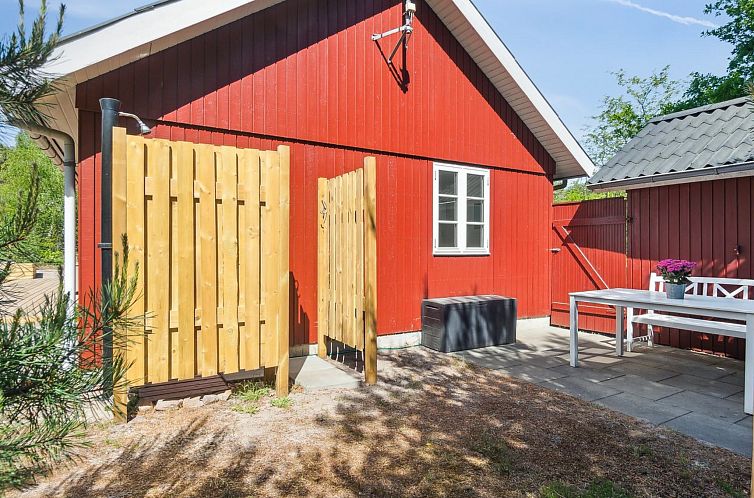 Vakantiehuis "Malou" - 350m from the sea