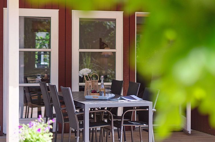 Vakantiehuis "Malou" - 350m from the sea