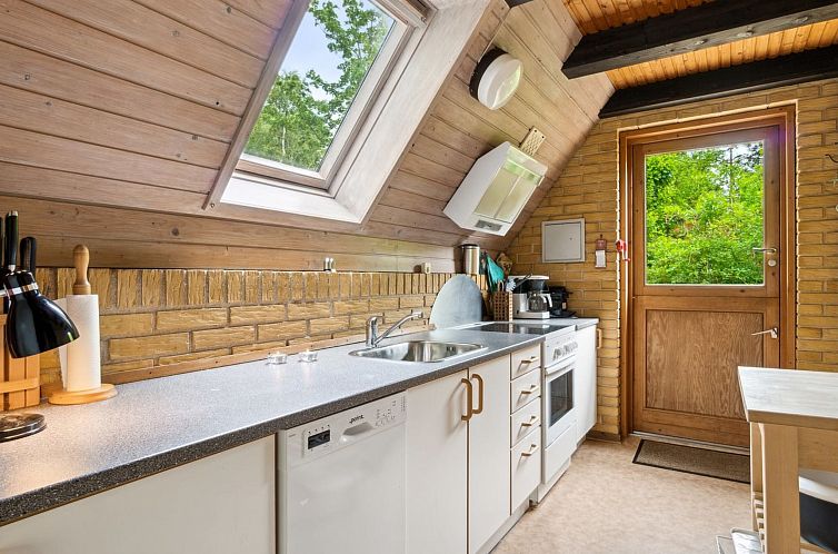 Vakantiehuis "Tine" - 600m from the sea