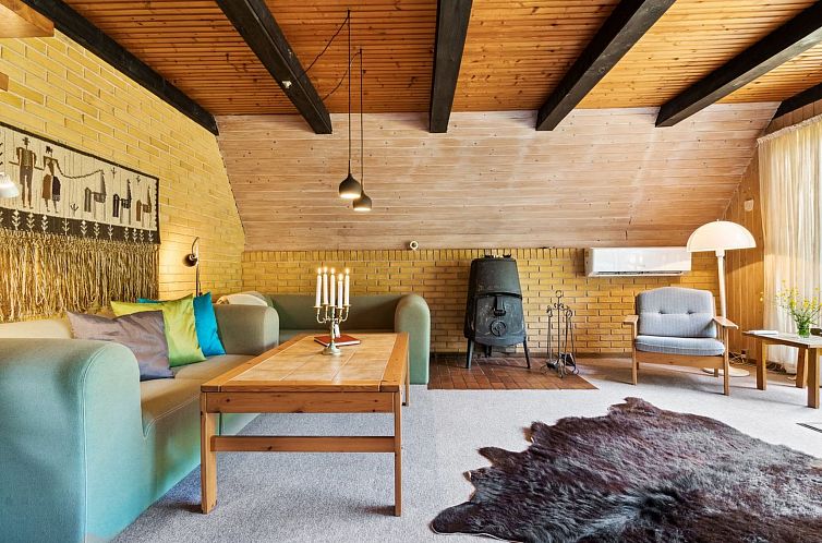 Vakantiehuis "Tine" - 600m from the sea