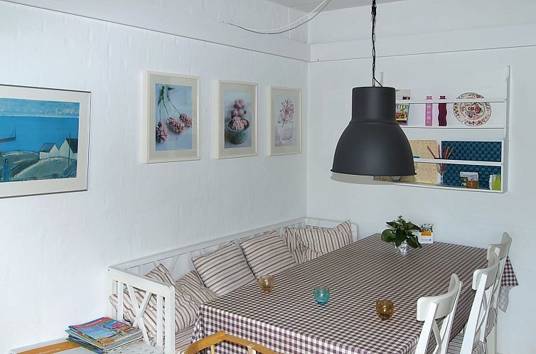 Appartement "Thorke" - 5km from the sea