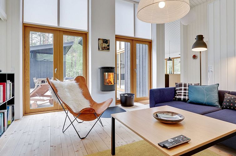 Vakantiehuis "Nuka" - 800m from the sea