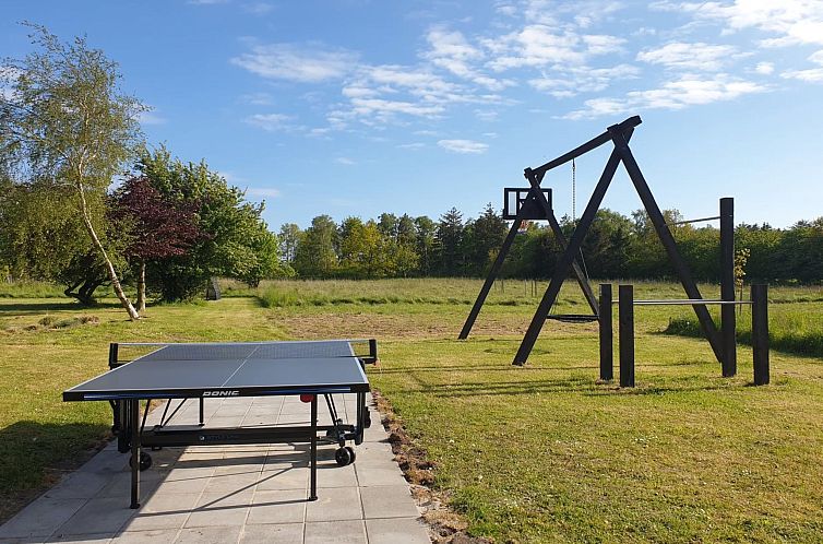 Vakantiehuis "Ieva" - 3.9km from the sea