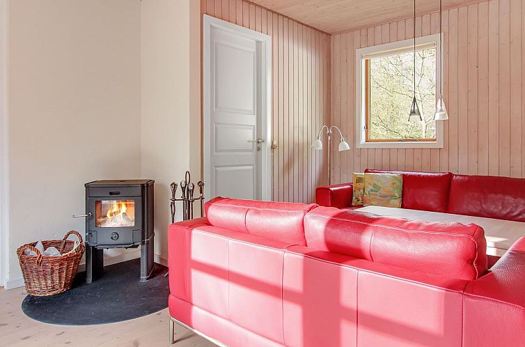 Vakantiehuis "Majken" - 300m from the sea