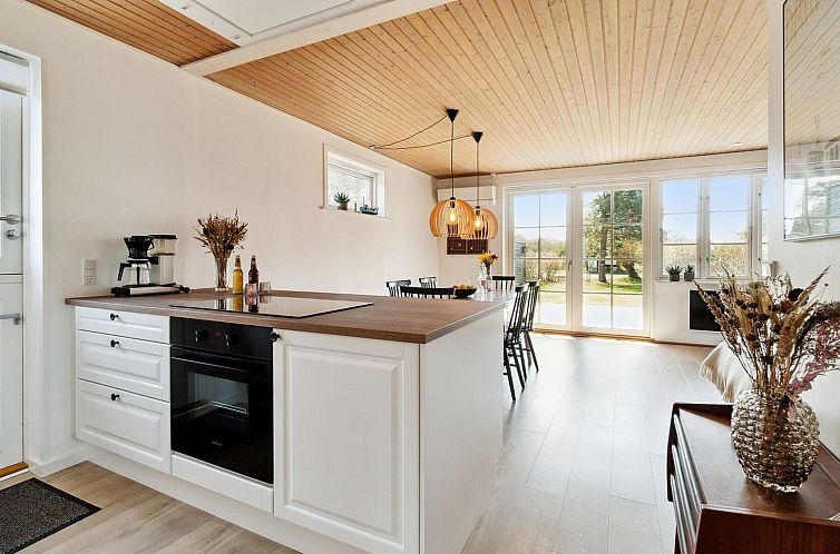 Vakantiehuis "Ailen" - 500m from the sea