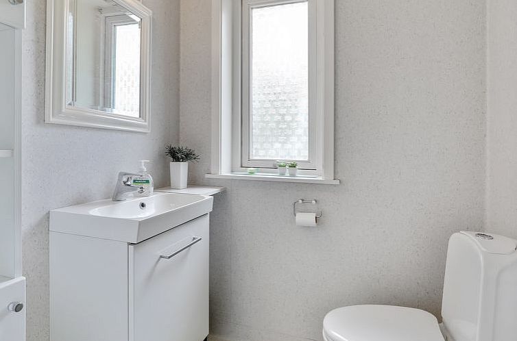 Vakantiehuis "Hilje" - 350m from the sea