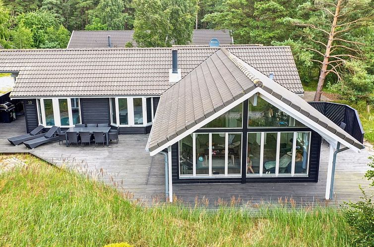 Vakantiehuis "Ansgar" - 150m from the sea