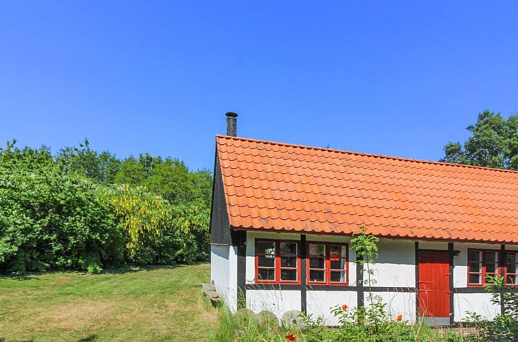 Vakantiehuis "Viggo" - 300m from the sea