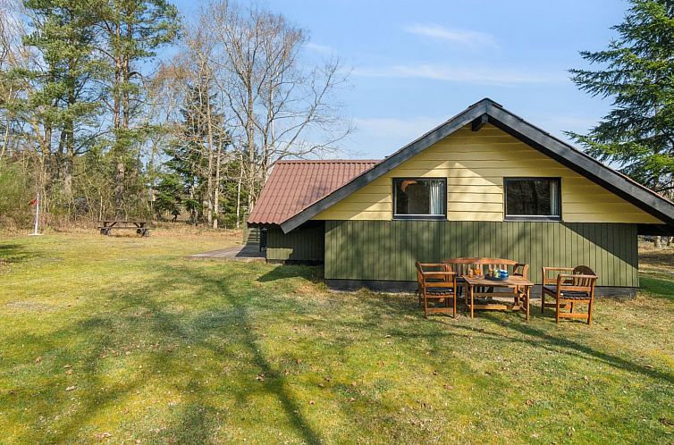 Vakantiehuis "Ajla" - 500m from the sea